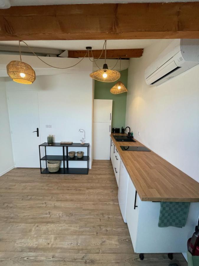 Chaleureux Studio Mansarde - Coeur De Ville De Sète Zewnętrze zdjęcie