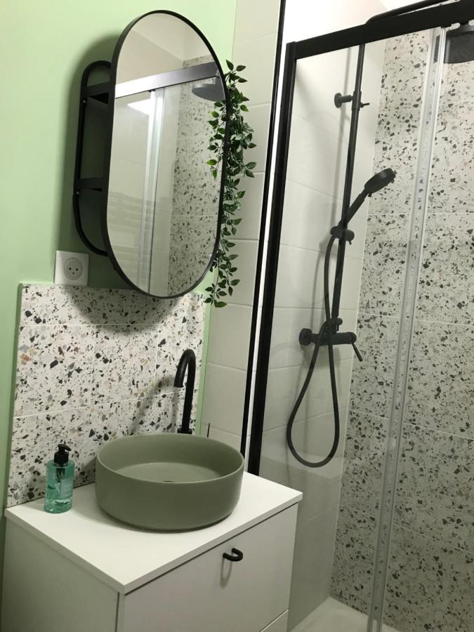 Chaleureux Studio Mansarde - Coeur De Ville De Sète Zewnętrze zdjęcie
